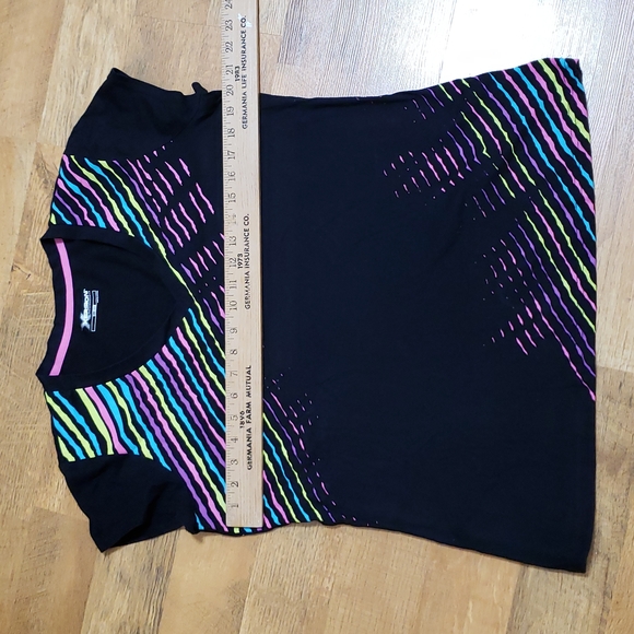 Xersion - Neon stripe v-neck tee - Ladies Large - Picture 5 of 10